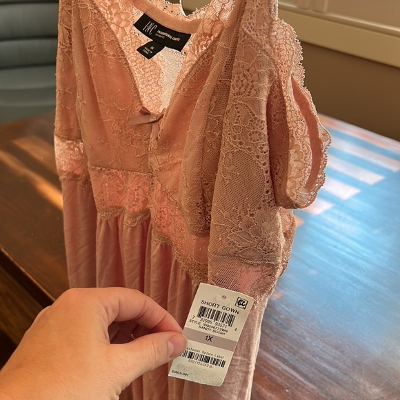 Brand new baby doll - Picture 3 of 7